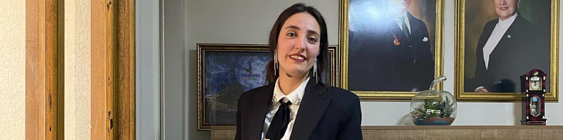 Hale Tekin hep güzel!?v=1